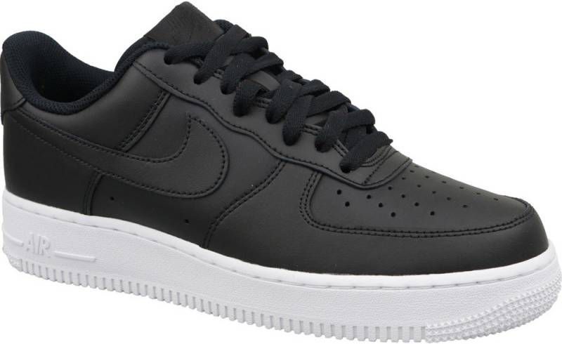 Nike Air Force 1 '07 Sneakers in zwart met witte zool Zwart ... Nike Air Force 1 '07 Sneakers in zwart met witte zool Zwart ...