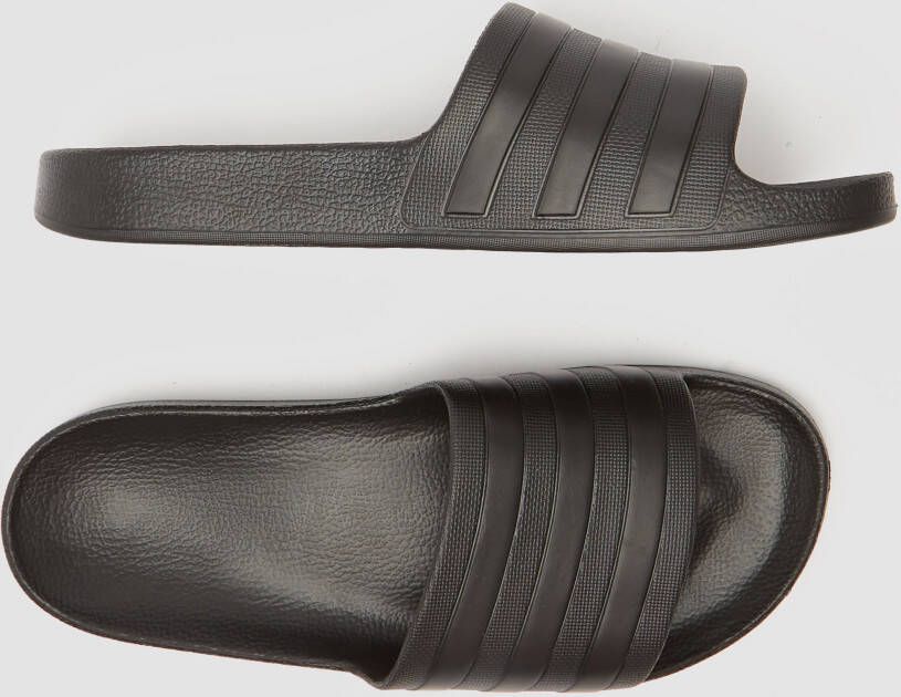 Adidas Training Adilette Slippers in geheel zwart online kopen