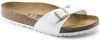 Birkenstock Slippers Madrid BF in lak look, smalle schoenwijdte online kopen