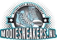 MooieSneakers